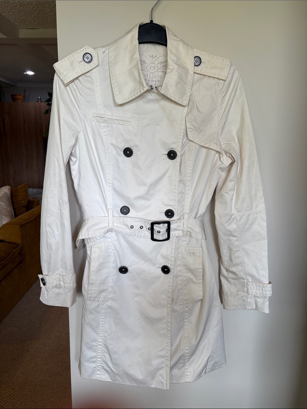 Olsen Europe Ivory Belted Trench Coat – As Is